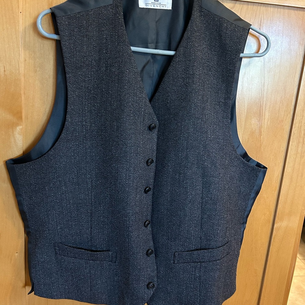 Givenchy Textured Charcoal Gray Men's Vest. Size Small